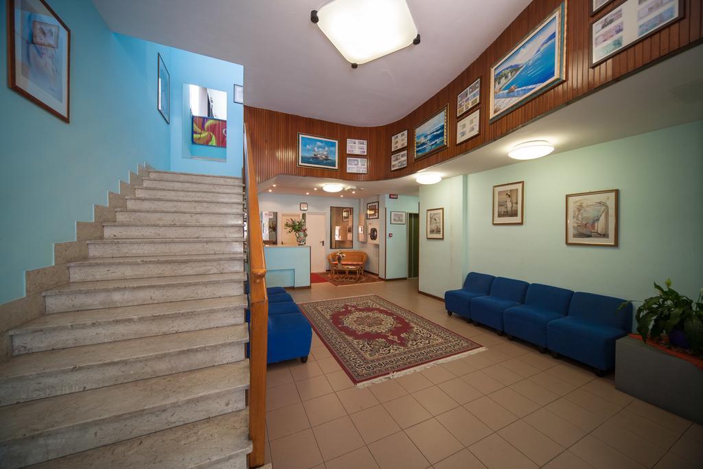 Hotel Madison Riccione Dış mekan fotoğraf